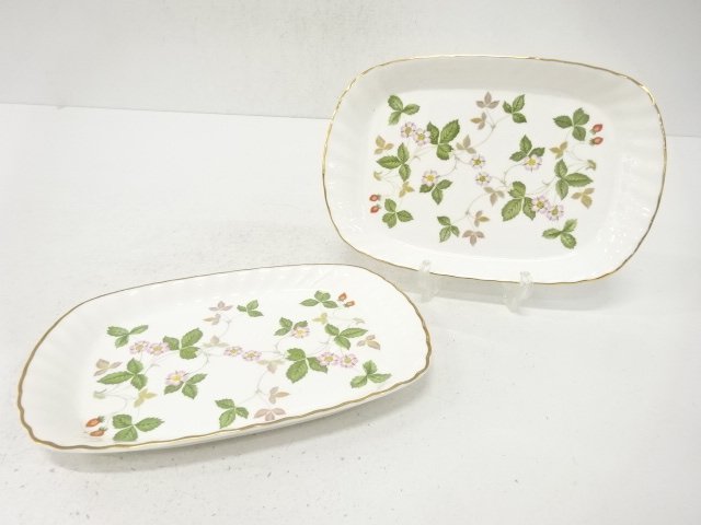 Pottery & Ceramics